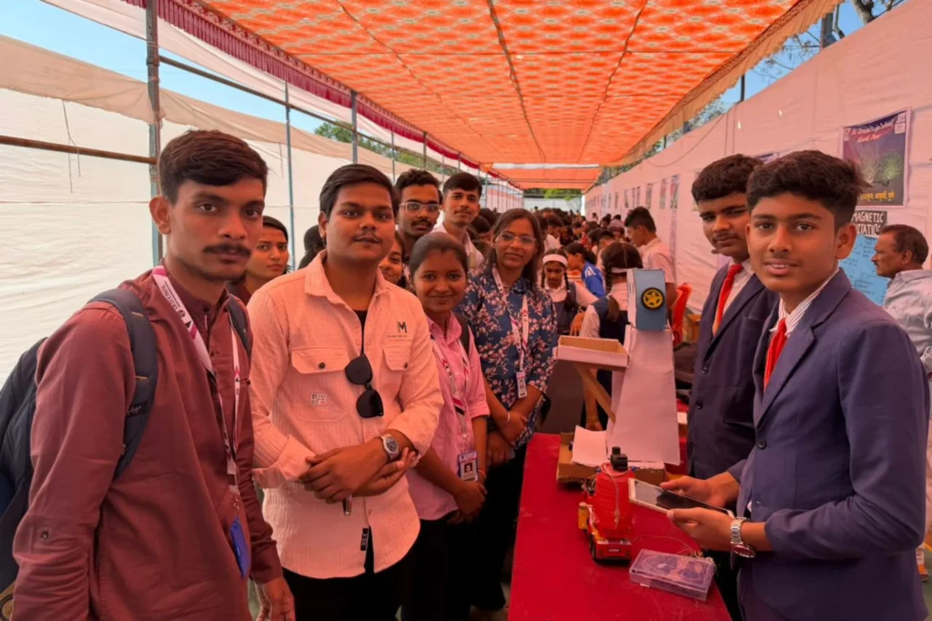 DYPTC engineering students visiting Giant Metrewave Radio Telescope GMRT Khodad